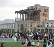 Иран,Исфахан,Дворец Алий-Гапу