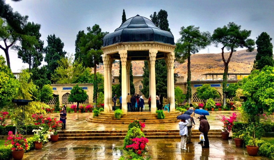 Explore Iran through its historical Attraction