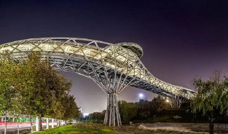 Nature Bridge (Pol-e Tabiat) Night Tour