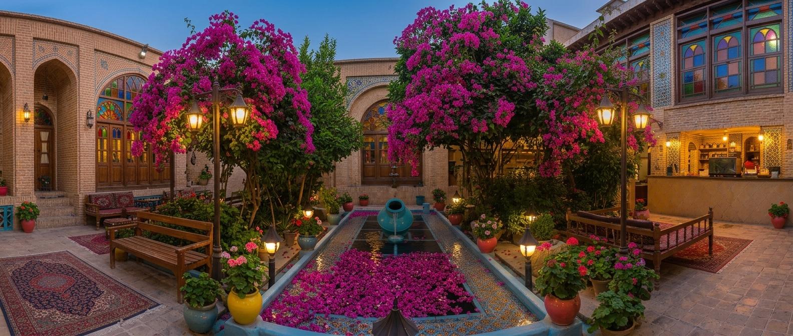 Hébergement en Iran en 2026 : Hôtel ou Maison Traditionnelle ?